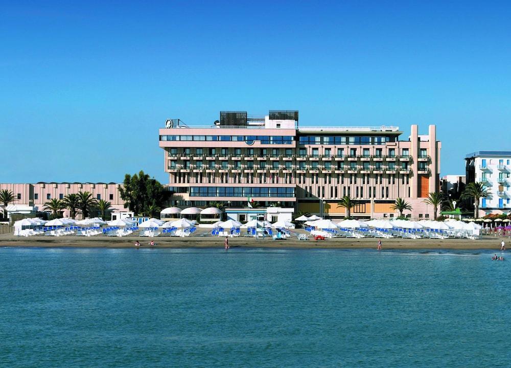 Grand Hotel Terme Margherita Di Savoia Exterior photo